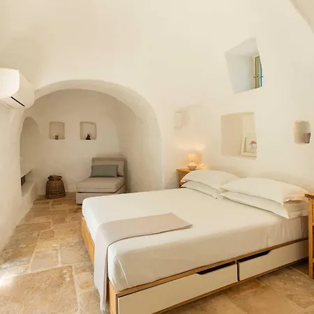 ヴィラ Trullo Murano オストゥーニ